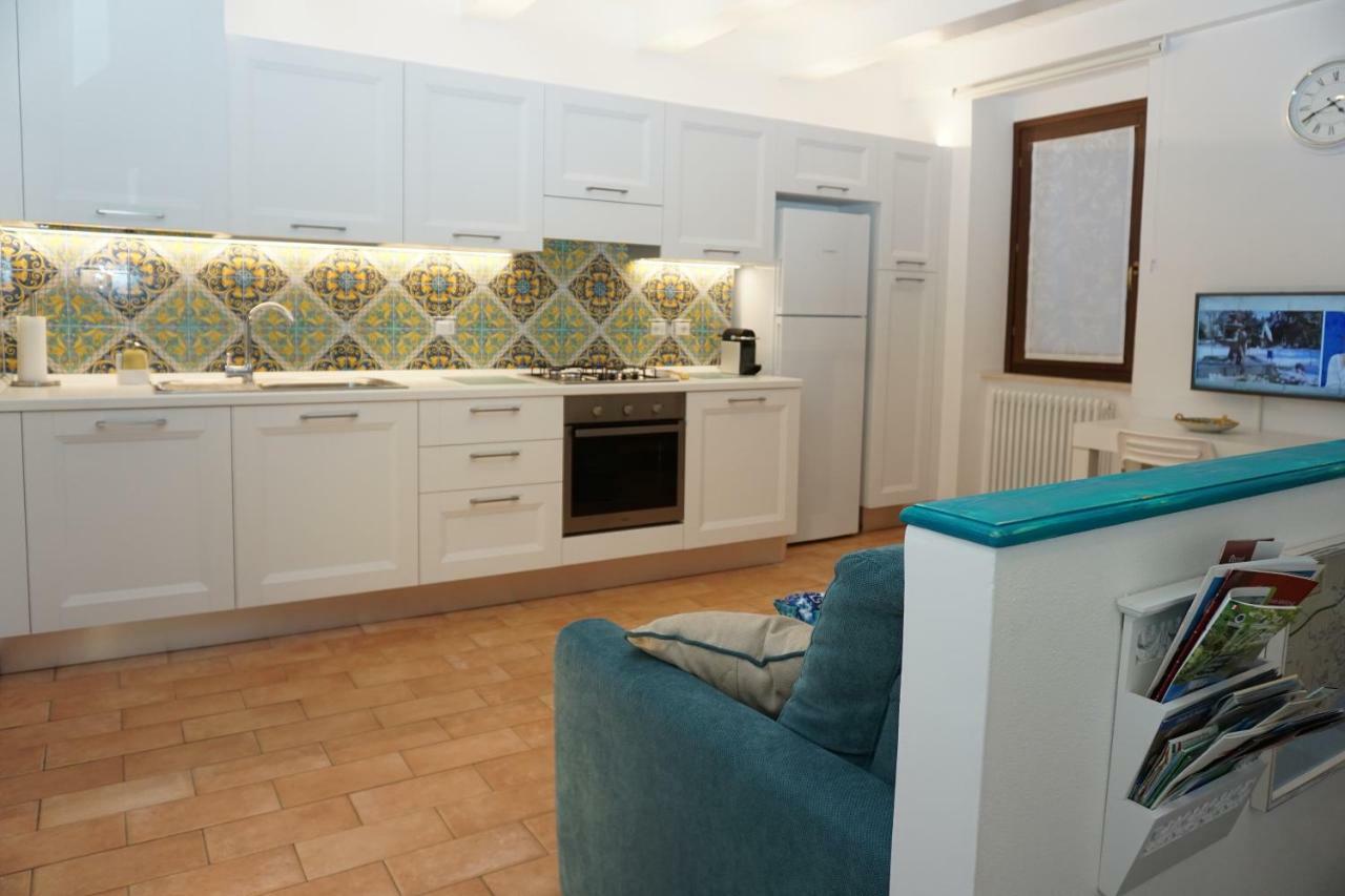 Casa Vacanze Torre Dei Gualtieri Villa San Benedetto del Tronto Ngoại thất bức ảnh
